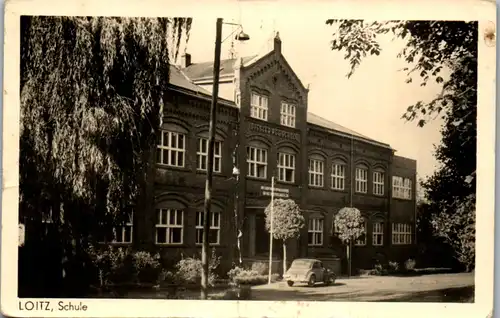 42802 - Deutschland - Loitz , Schule , Diesterwegschule , l. beschädigt - gelaufen