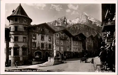 43214 - Deutschland - Berchtesgaden , Marktplatz mit Watzmann - nicht gelaufen