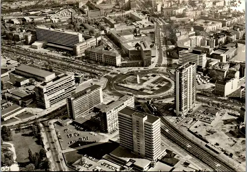 43338 - Deutschland - Berlin , Ernst Reuter Platz , Technische Universität , Straße des 17. Juni - nicht gelaufen