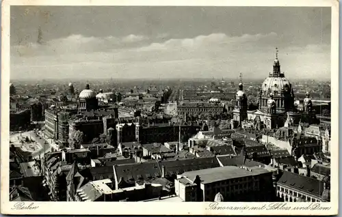 44222 - Deutschland - Berlin , Panorama mit Schloss und Dom - nicht gelaufen