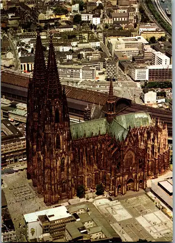 45376 - Deutschland - Köln am Rhein , Dom - gelaufen