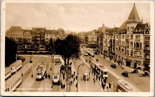 45665 - Deutschland - Düsseldorf , Adolf Hitler Platz , l. beschädigt - gelaufen 1938