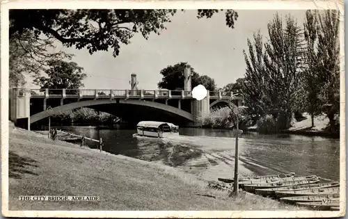 45750 - Australien - Adelaide , The City Bridge , l. beschädigt - gelaufen 1956