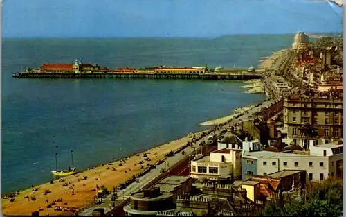 45778 - Großbritannien - Hastings , The Beach and Pier - gelaufen
