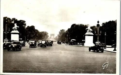 45807 - Frankreich - Paris , Avenue des Champs Elysees - nicht gelaufen