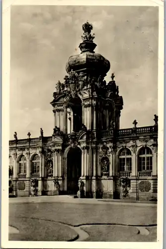 45851 - Deutschland - Dresden , Zwinger , Kronentor - gelaufen 1956