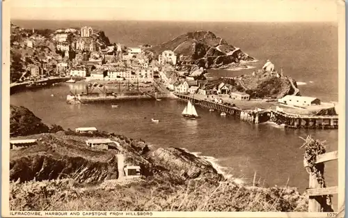 46026 - Großbritannien - Ilfracombe , Harbour and Capstone from Hillsbord - gelaufen 1952