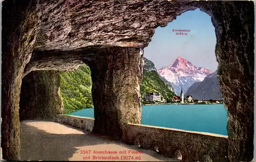 46064 - Schweiz - Axenstrasse , mit Flüelen und Bristenstock - gelaufen 1926