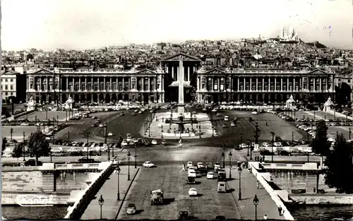 46401 - Frankreich - Paris , Vue generale de la Place de la Concorde - gelaufen 1964