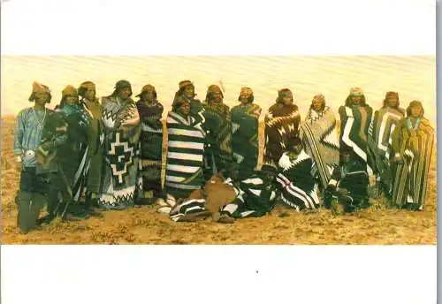 47014 - Völker & Kulturen - Indianer , Bob Wade , Indians with Blankets , Oil on Photo Linen - gelaufen