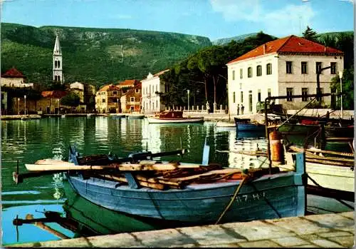 47579 - Kroatien - Jelsa , Ansicht , Hafen , Boot - gelaufen