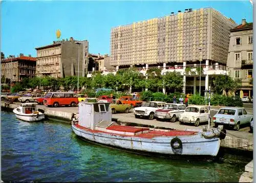 47609 - Kroatien - Rijeka , Ansicht , Boot , Auto - gelaufen 1984