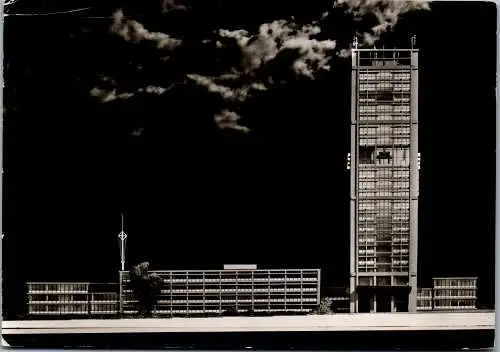 47678 - Deutschland - Hamburg , Polizeipräsidium Hamburg , Modellaufnahme von Süden , Architeckt - gelaufen 1963