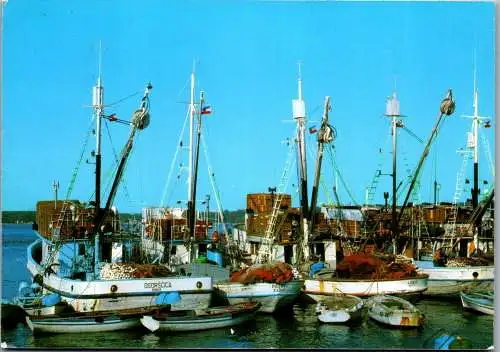 47807 - Kroatien - Ribarske brodice , Fischer Boote im Hafen - gelaufen