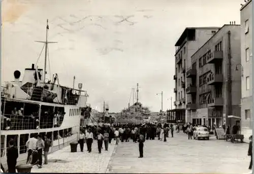 47832 - Kroatien - Zadar , Hafen Ansicht , Schiff - gelaufen 1960