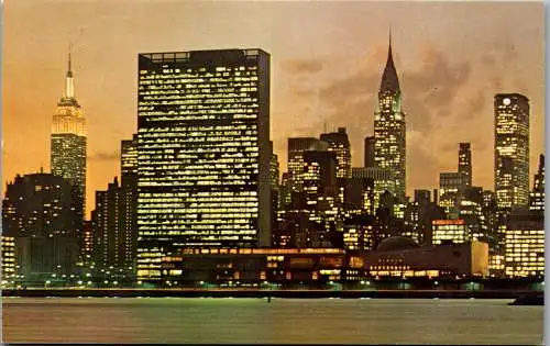 48218 - USA - New York  , City Skyline , East River , Pan American , Chrysler - nicht gelaufen