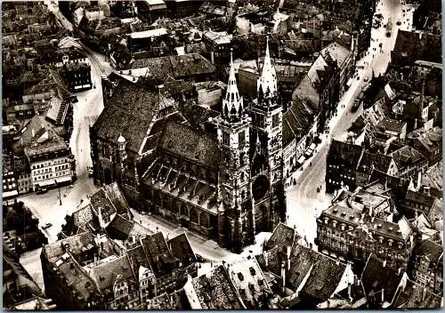 48566 - Deutschland - Nürnberg , St. Lorenzkirche - nicht gelaufen