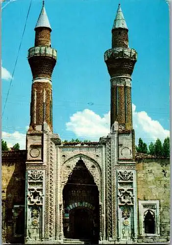 49133 - Türkei - Sivas , Gök Medrese , kapisi - gelaufen