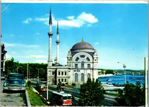 49296 - Türkei - Istanbul , Dolmabahce Camii , Moschee von Dolmabahce - gelaufen