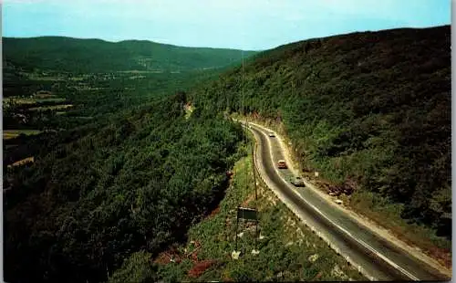 50006 - USA - Vermont , Looking from the Western Summit on Mohawk Trail , Hairpin Turn - nicht gelaufen