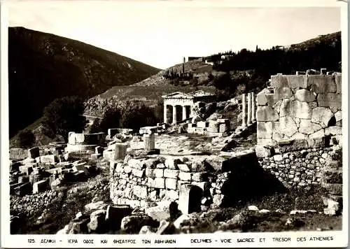 51172 - Griechenland - Delphes , Delphi , Voie Sacree et Trsor des Athenies - gelaufen 1965