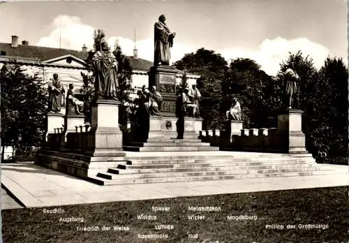 51546 - Deutschland - Worms , am Rhein , Lutherdenkmal - gelaufen