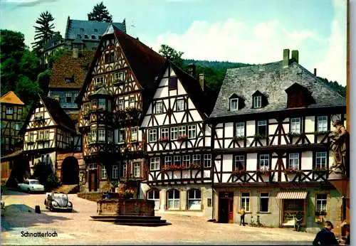 51579 - Deutschland - Miltenberg am Main , Historischer Markt , Schnatterloch , VW Käfer Cabrio - gelaufen 1975