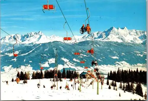 52964 - Salzburg - Flachau , Skigebiet Griessenkar , Blick zur Bischofsmütze u. Dachstein , Lift - gelaufen 1982