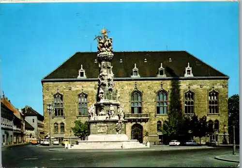 53470 - Ungarn - Budapest , Dreifaltigkeritssäule , Kollegium der Technischen Universität - gelaufen 1980