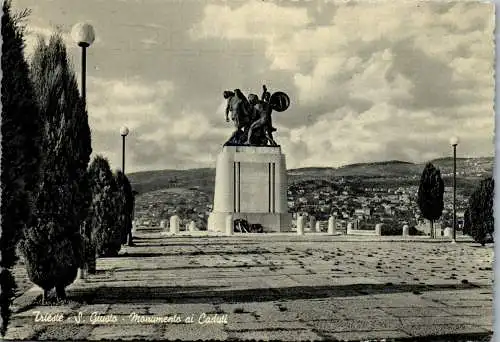 54816 - Italien - Trieste , S. Giusto , Monumento ai Caduti - gelaufen 1957