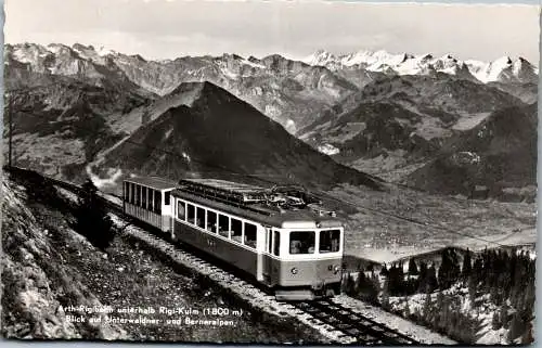 54935 - Schweiz - Rigi Kulm , Arth Rigibahn unterhalb Rigi Kulm , Blick auf Unterwalder Alpen und Berner Alpen