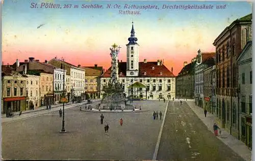 55468 - Niederösterreich - St. Pölten , Rathausplatz , Dreifaltigkeitssäule und Rathaus - gelaufen 1916