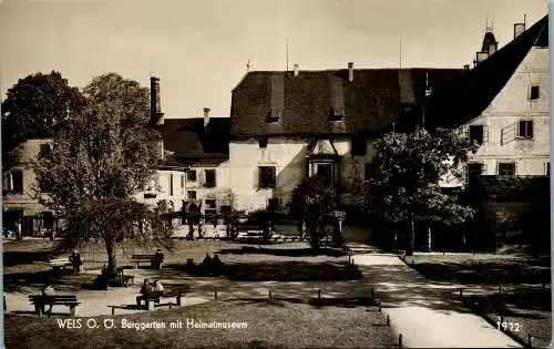 55721 - Oberösterreich - Wels , Burggarten mit Heimatmuseum - gelaufen 1959