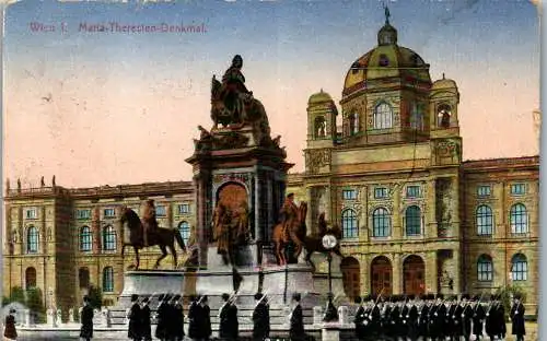 55916 - Wien - Wien I , Maria Theresien Denkmal - gelaufen