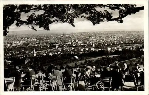 55949 - Wien - Wien , Blick vom Cobenzl , Gasthaus - gelaufen