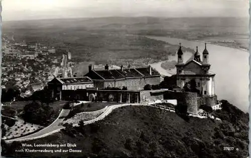 55961 - Wien - Leopoldsberg , mit Blick nach Klosterneuburg und zur Donau - gelaufen 1964