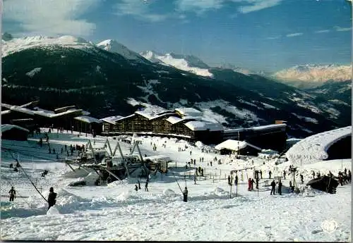 56150 - Frankreich - Les Arcs , La Station et le bas des pistes , Winter , Ski - gelaufen 1985