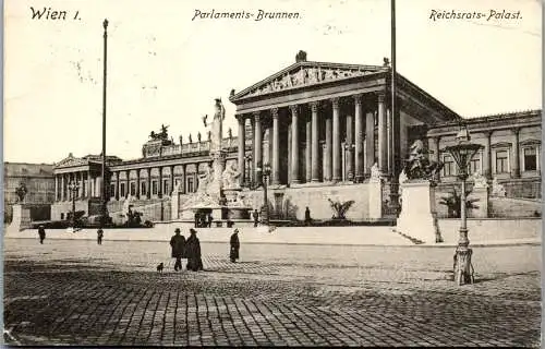 56182 - Wien - Wien I , Parlament Brunnen , Reichsrats Palast - gelaufen