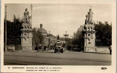 56294 - Spanien - Barcelona , Entrada del Parque de la Ciudadela - gelaufen 1933