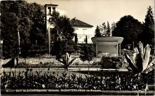 56329 - Steiermark - Bad Gleichenberg , Kurort , Musikterrasse im Kurpark - gelaufen 1960