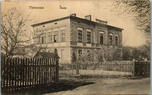 56678 - Tschechien - Trebovice , Skola , Schule - gelaufen