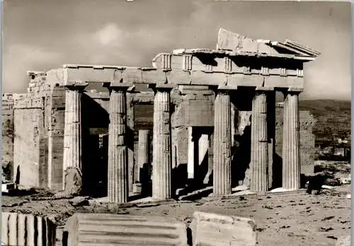 58010 - Griechenland - Athen , Inner Facade of the Propylees from the East - gelaufen 1961