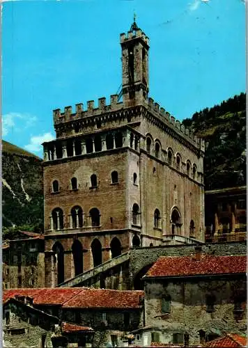 58018 - Italien - Gubbio , Palazzo die Consoli - gelaufen 1972