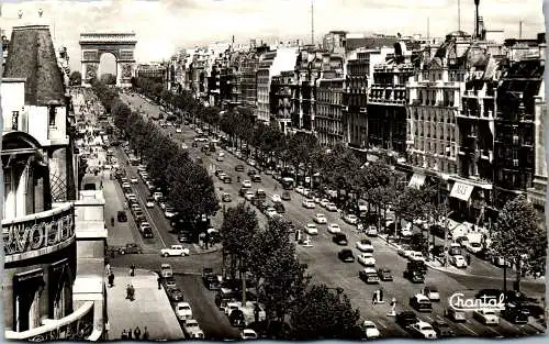 58701 - Frankreich - Paris , Avenue des Champs Elysees - gelaufen 1961