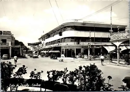 58826 - Italien - Jesolo , Lido di Jeselo , Centro , Vittoria - gelaufen 1958