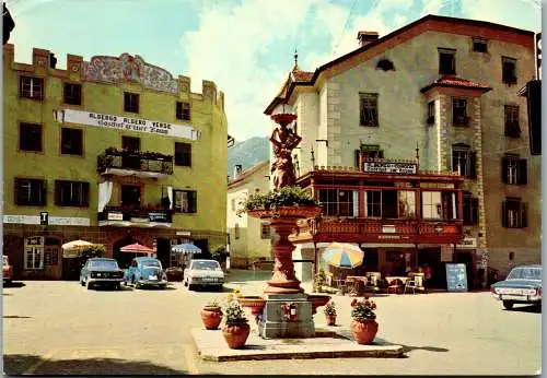 59494 - Italien - Glurns , Vinschgau , Glorenza , Val Venosta , VW Käfer , Gasthof Grüner Baum - gelaufen 1972