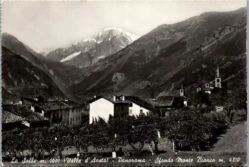 59669 - Italien - La Salle , Valle d'Aosta , Sfondo Monte Bianco , Panorama - gelaufen 1962