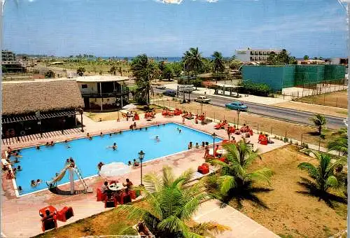 59800 - Cuba - La Habana , Playas del este , Hotel Atlantic , Swimming Pool - gelaufen 1992