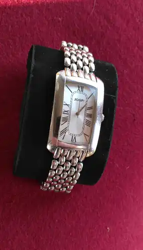 Joop Armbanduhr aus den 90er Jahren, Vintage und doch sehr trendig