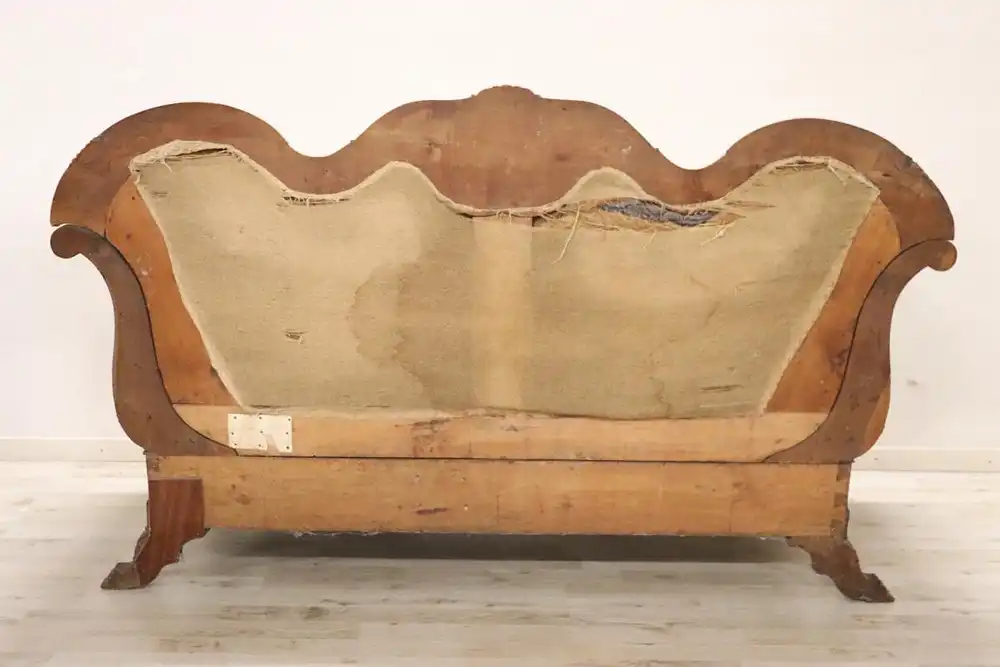 Sofa aus geschnitztem Nussholz, 19. Jh 7